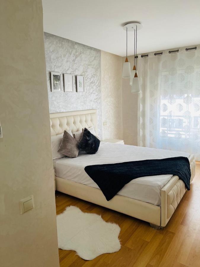 Superbe Appartement Au Coeur De Casablanca Exterior photo